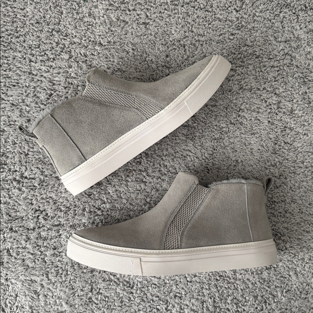TOMS Women’s Bryce Casual Slip Ons